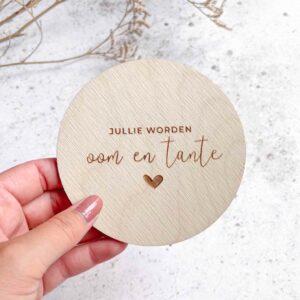 Alternative view of Jullie worden oom en tante - houten cirkel