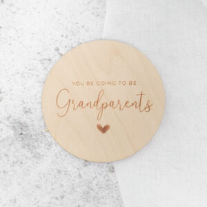 You're going to be grandparents! - houten cirkel